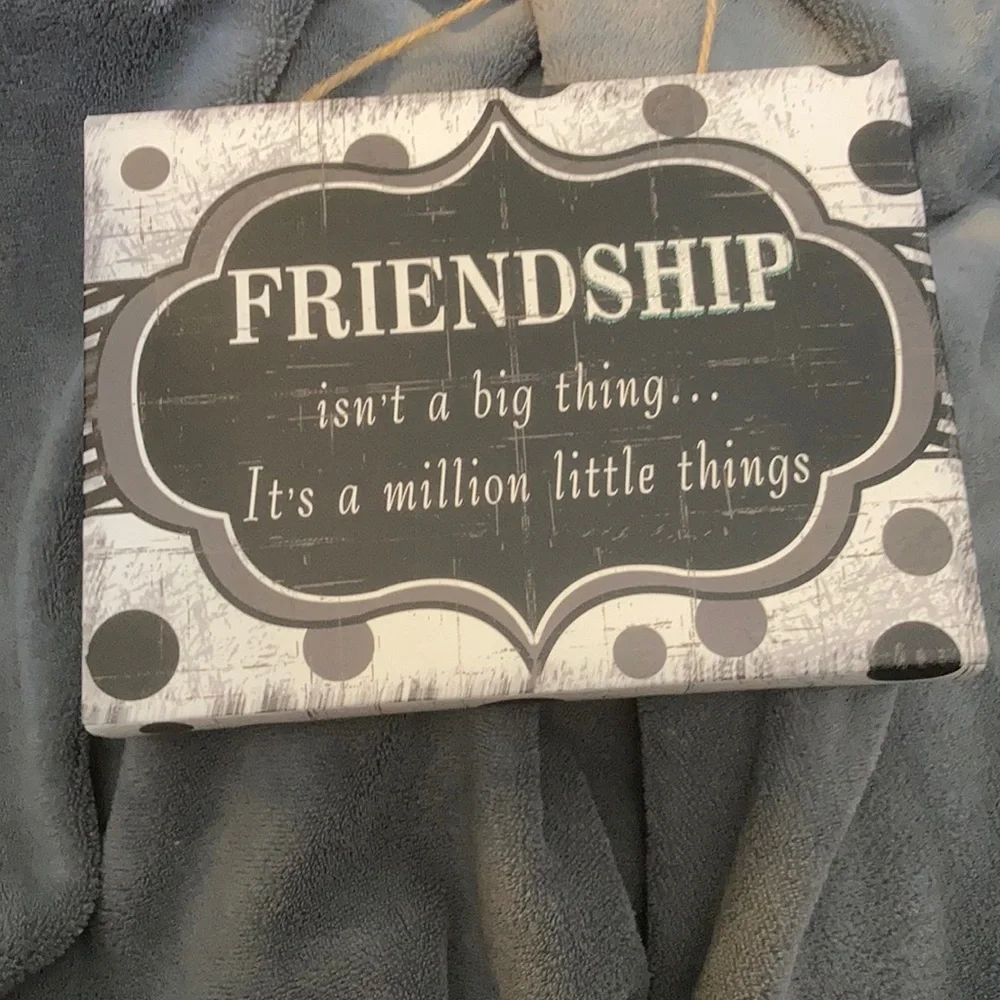 FINAL MARKDOWN wall hanging